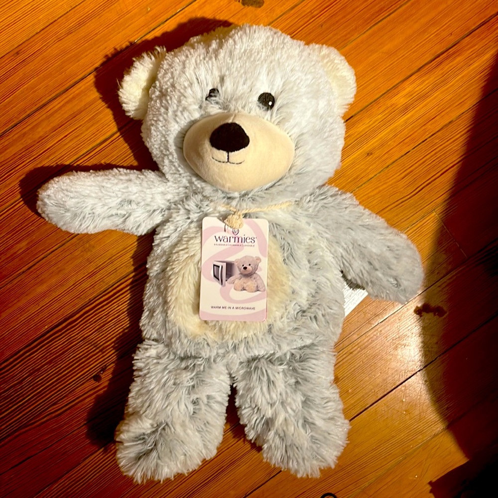 Stuffed animal bear, warm in microwave, by Warmies
